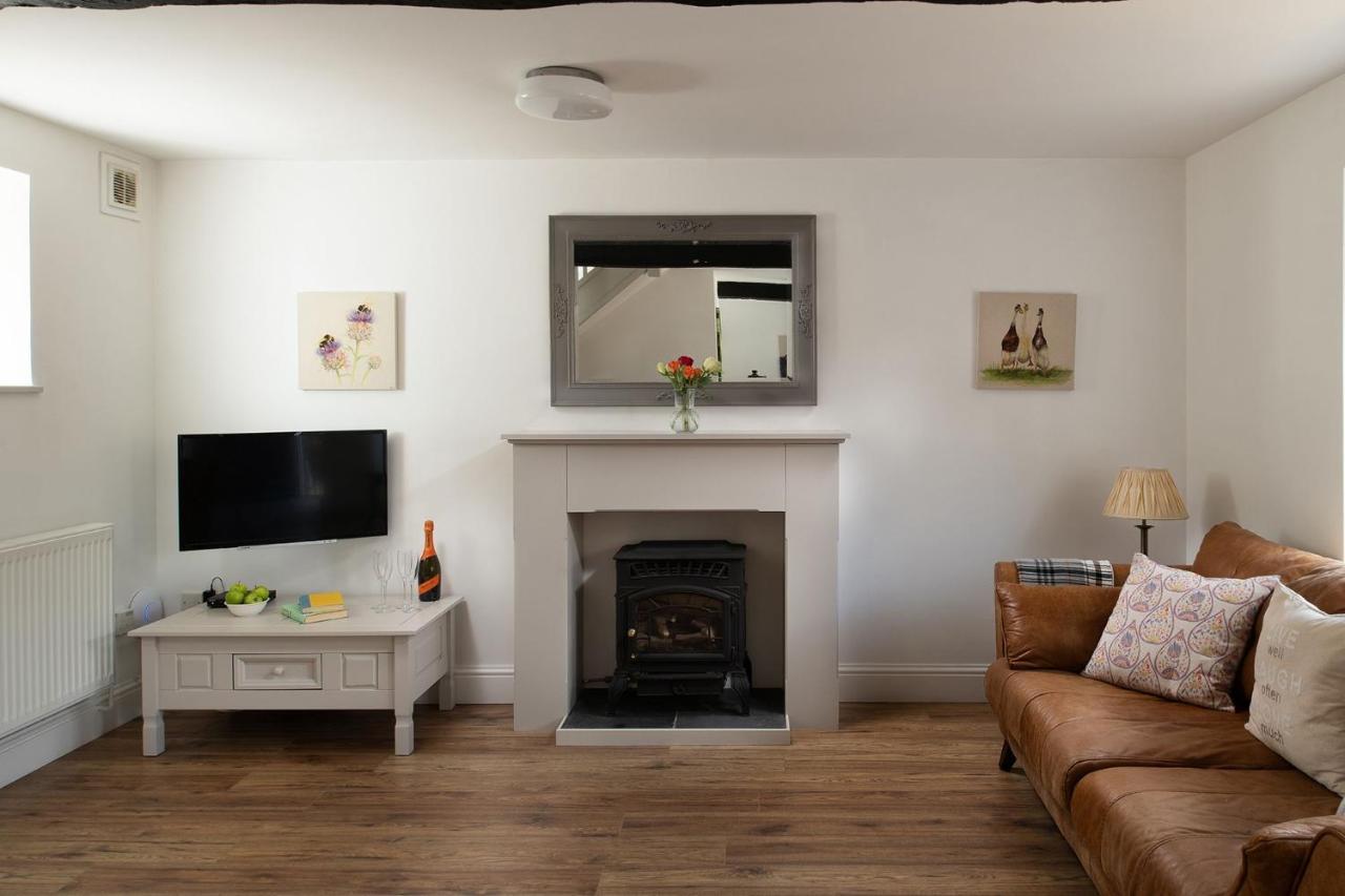 The Milking Parlour Villa Malmesbury Exterior foto